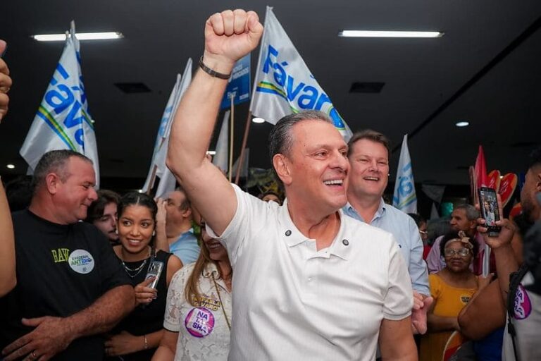 Carlos Fávaro alerta eleitores sobre importância de analisar histórico de suplentes