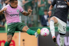 Coritiba e Botafogo empatam no Couto Pereira e prolongam jejum no Brasileirão