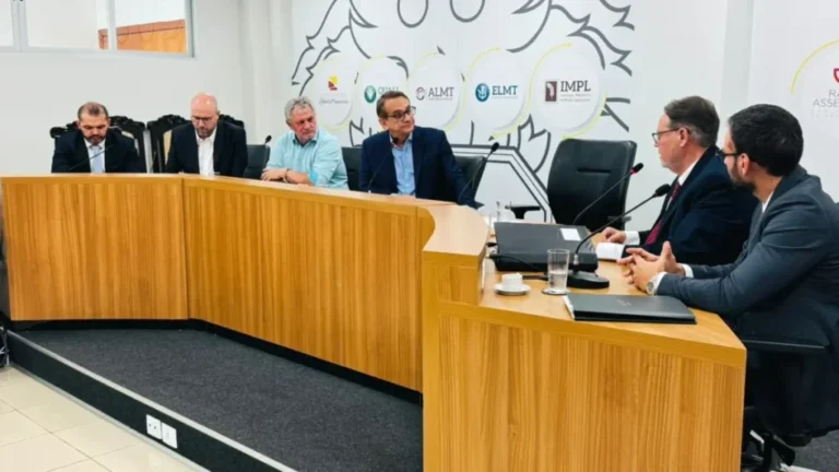 CPI da Saúde interroga ex-secretário sobre pagamentos bilionários e irregularidades na gestão