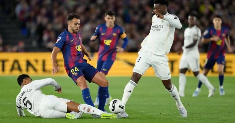 Craques brasileiros escrevem capítulos marcantes na história do El Clásico