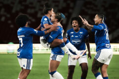 Cruzeiro estreia com vitória sobre a ldu na libertadores feminina