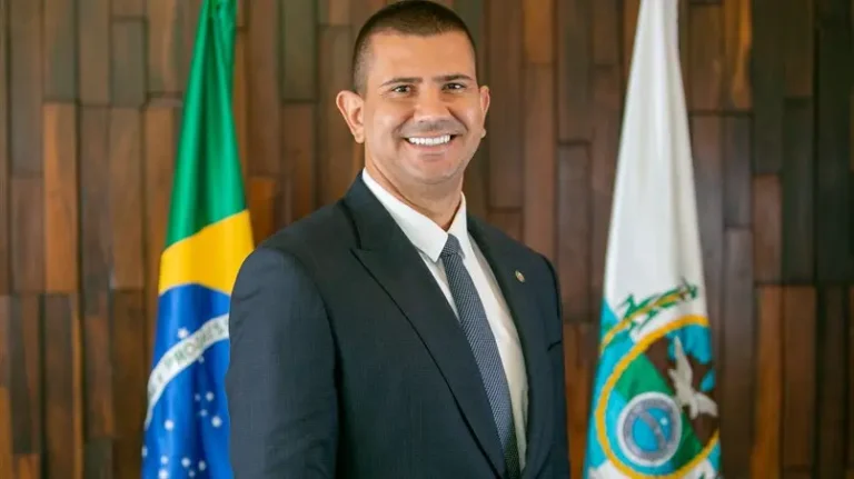 Douglas Ruas é eleito governador do Rio de Janeiro após retotalização de votos