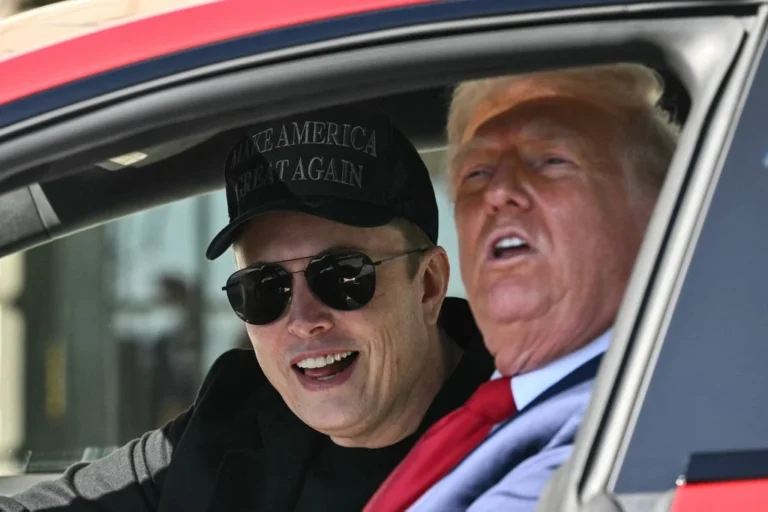 Elon Musk retorna ao governo Trump para liderar projeto sobre futuro da guerra