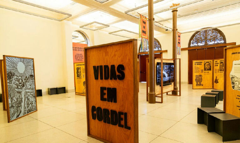 Exposição Vidas em Cordel celebra trajetórias brasileiras no Dragão do Mar