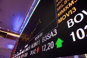 Fim da escala seis por um na B3: impactos nas ações e setores da bolsa