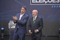 Flávio Bolsonaro lidera apuração internacional e vence em seis países