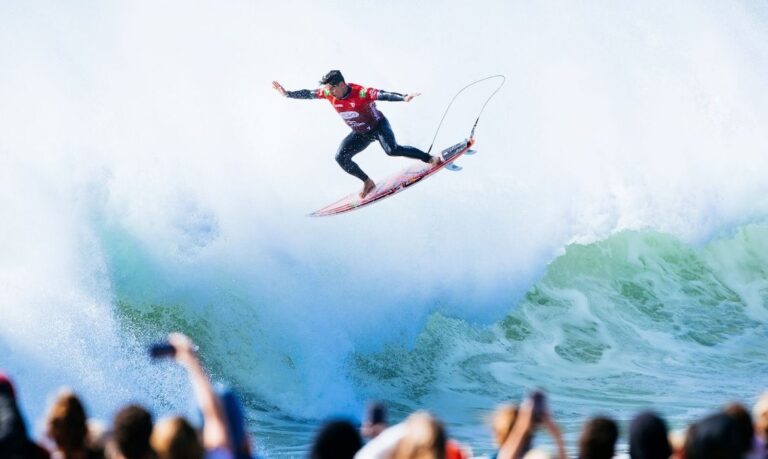 Gabriel Medina fatura o vice-campeonato em Peniche e avança na tabela