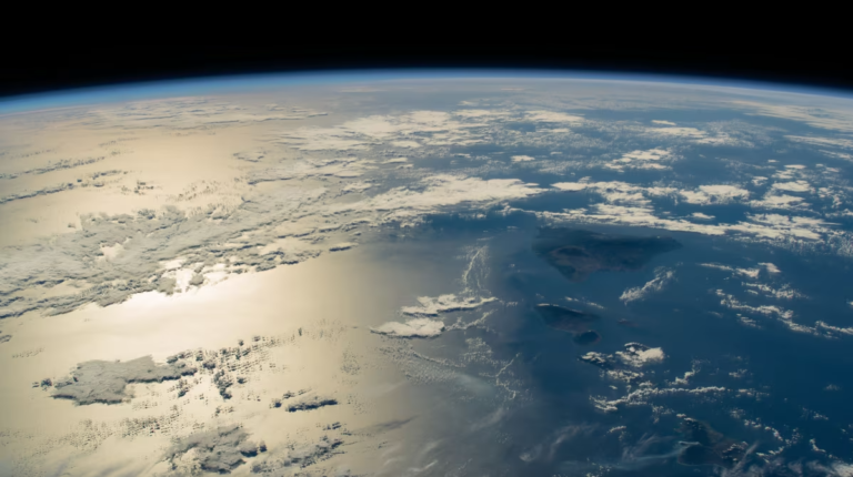 Google inicia testes para levar data centers de inteligência artificial ao espaço
