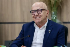Governador altera ponto facultativo do Dia do Servidor Público para sexta-feira
