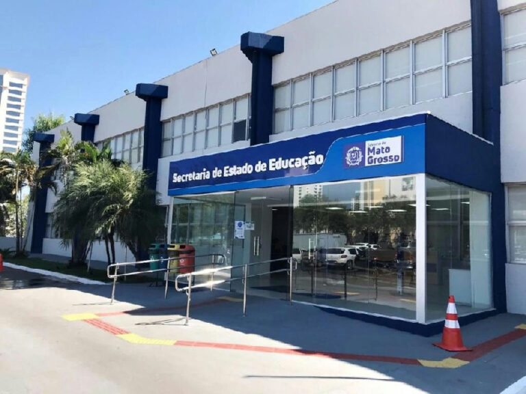 Governo de Mato Grosso promove mudanças na cúpula da Secretaria de Educação