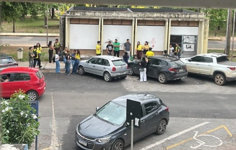 Grupo do PL Jovem debate violência e armas antes de protesto na UFMT conforme prints