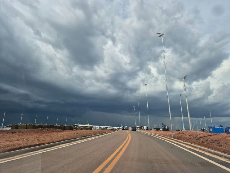 Inmet emite alerta de perigo para tempestades com ventos de até 100 km/h em Mato Grosso