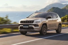 Jeep Compass 2027 aposta em sistema híbrido de 48V para reduzir consumo de combustível