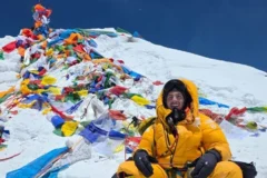 Jovem brasileiro escala everest e lhotse em menos de um dia