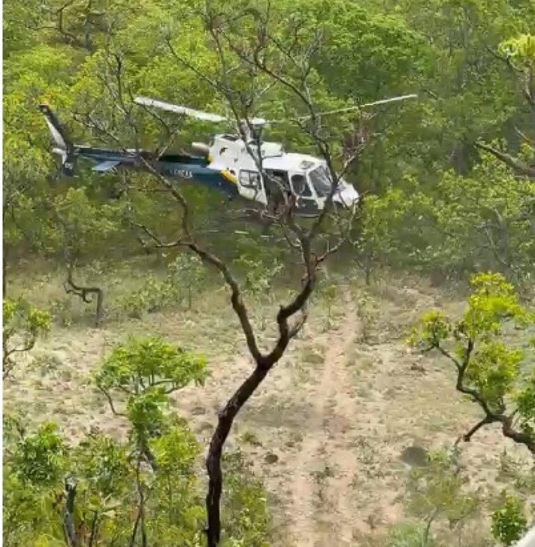 Jovem é resgatado de helicóptero após acidente de moto em zona rural de Cuiabá
