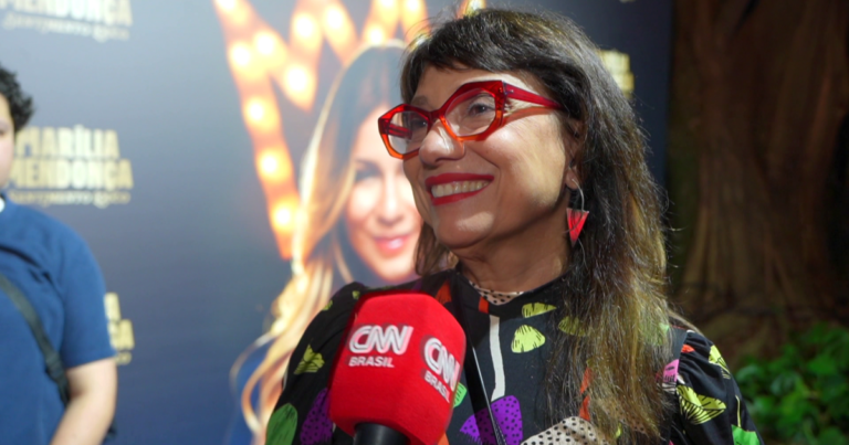 Legado de Marília Mendonça rompeu barreiras no sertanejo, afirma diretora de série
