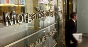 Lucro do Morgan Stanley sobe para US$ 4,9 bilhões impulsionado por negociações de ações