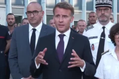 Macron aponta atentado racista perto de Paris como virada histórica para a França