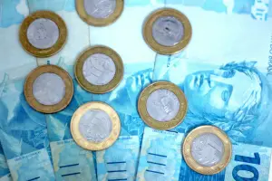 Mercado de capitais atinge marca histórica e movimenta bilhões sem depender apenas da renda fixa