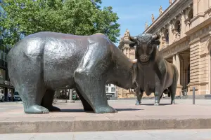 Mercado futuro tem alta na procura por proteção de capital por gringos após segundo turno
