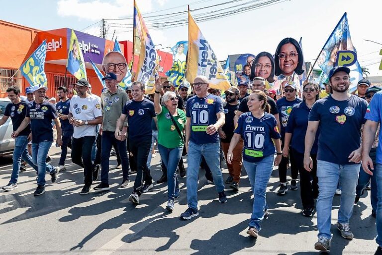 Pivetta mobiliza apoiadores em caminhada final pelas ruas de Várzea Grande