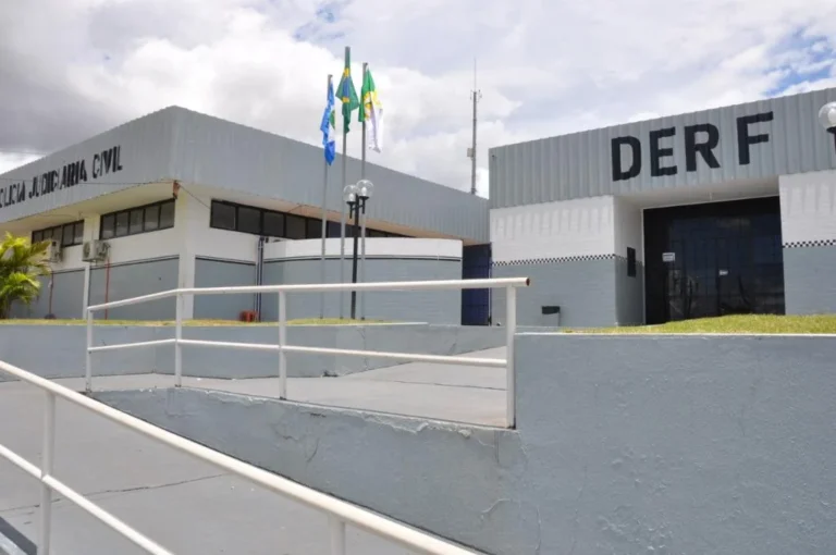 Polícia Civil prende quatro homens por furto de energia em quitinetes de Cuiabá