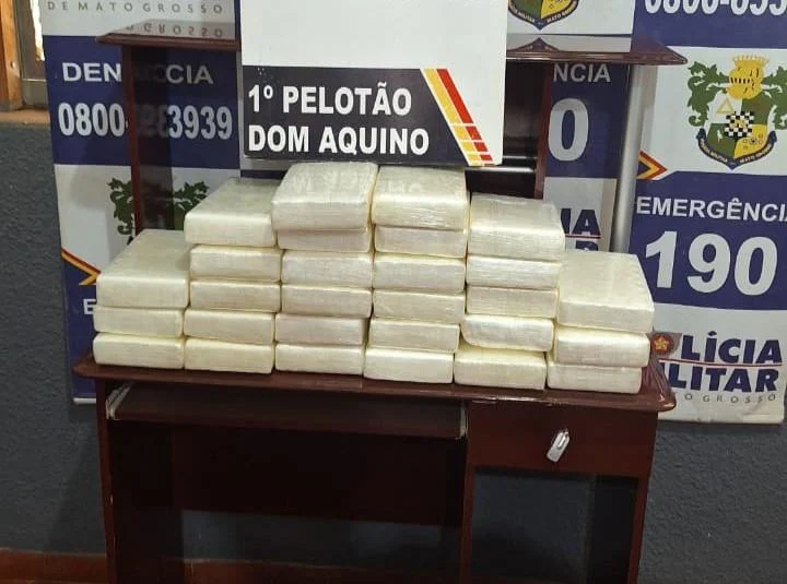 Polícia militar intercepta carga de cocaína após perseguição na Mt-344