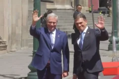 Presidente do Chile visita a Bolívia pela primeira vez em mais de 70 anos