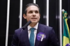 PSB e PDT fecham apoio com Hugo Motta para nova gestão na Câmara
