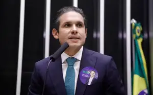 PSB e PDT fecham apoio com Hugo Motta para nova gestão na Câmara