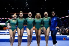 Seleção brasileira conquista a quinta colocação na final por equipes do Mundial de Ginástica