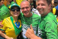 Senador wellington fagundes marca presença em ato na avenida paulista