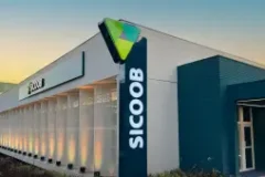 Sicoob estreia no mercado de capitais com captação de quase R$ 1 bilhão