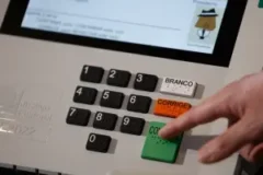 STF amplia votação do segundo turno em todo o país até as 19h após pedidos partidários