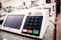 STF determina extensão do horário de votação em todo o país após pedido