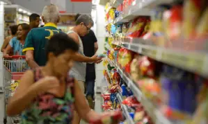 Supermercado e despesas com alimentação lideram o peso no orçamento das famílias brasileiras