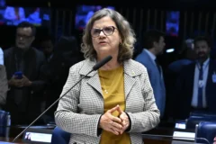 Teresa Leitão critica apoio da oposição ao fim da escala 6x1 e aponta cálculo eleitoral no Senado