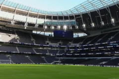 Tottenham e Coventry duelam pela Premier League com transmissão ao vivo