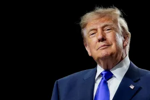 Trump afirma que Estados Unidos monitoram de perto o processo eleitoral brasileiro