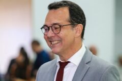 Urna mato-grossense revela contrastes e votações expressivas de candidatos