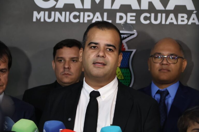 Vereador de cuiabá nega acordo político e diz que foi a almoço investigado pelo gaeco